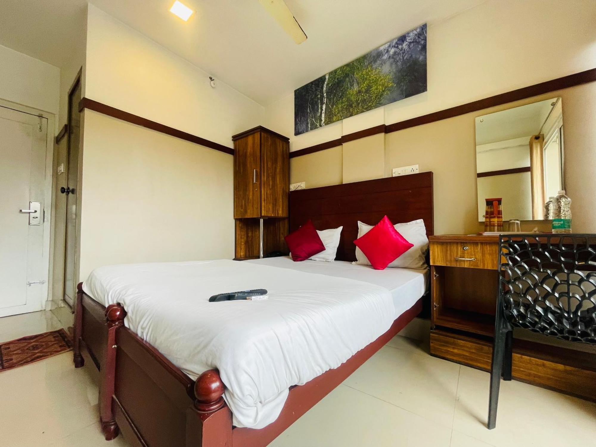 Rio Rooms Mims Calicut Екстер'єр фото