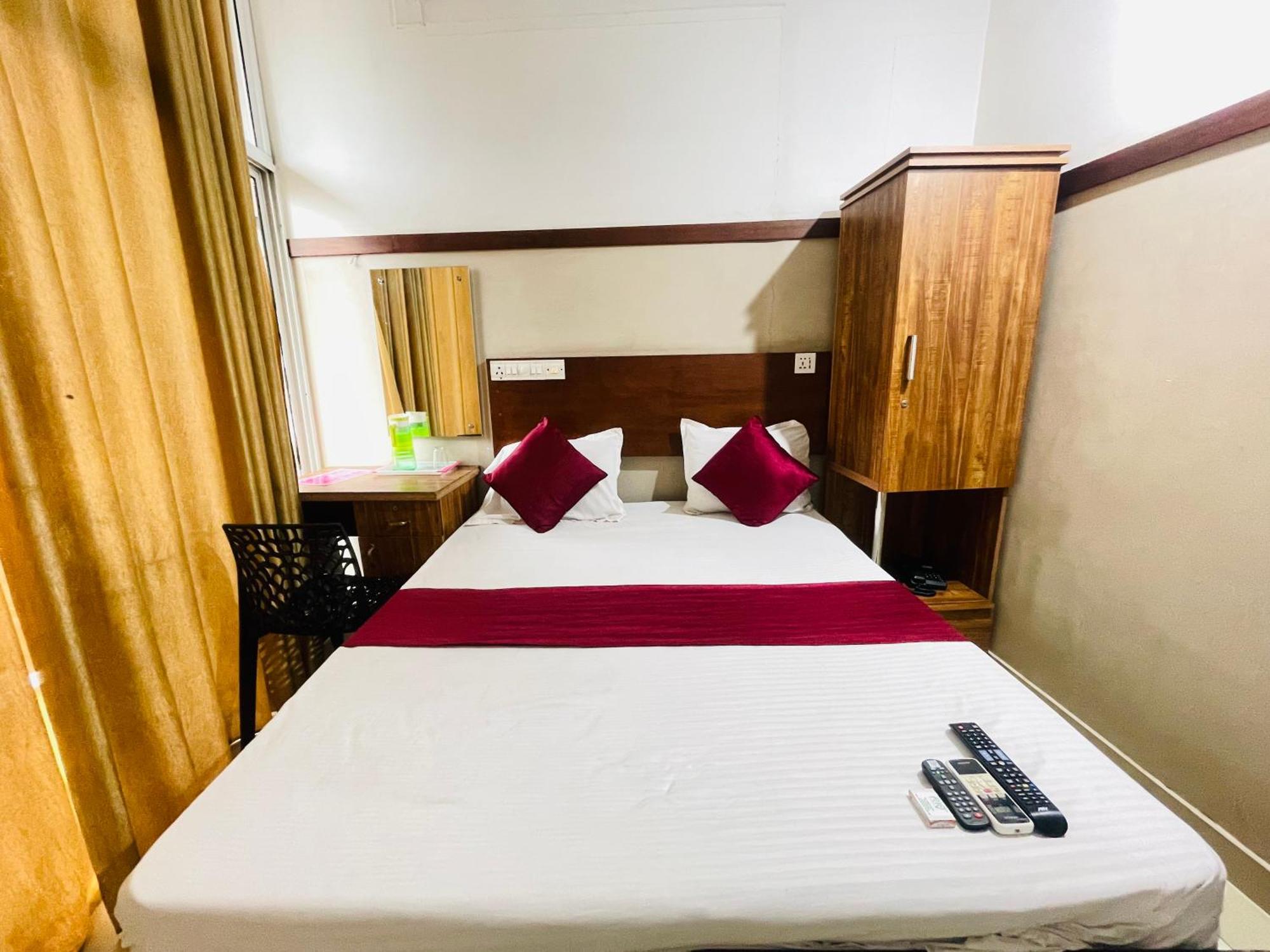 Rio Rooms Mims Calicut Екстер'єр фото